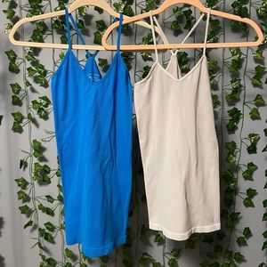 💌3/$10 | Blu Chic Lounge | Vintage grey and blue ribbed cami bundle | S/M